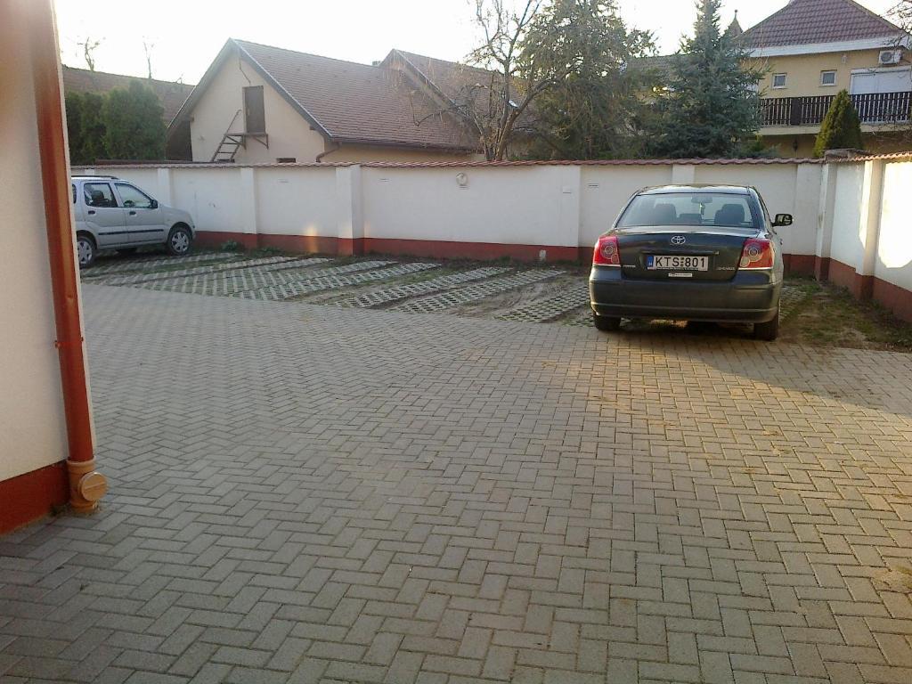 Cristian Apartman Hajduszoboszlo Bagian luar foto